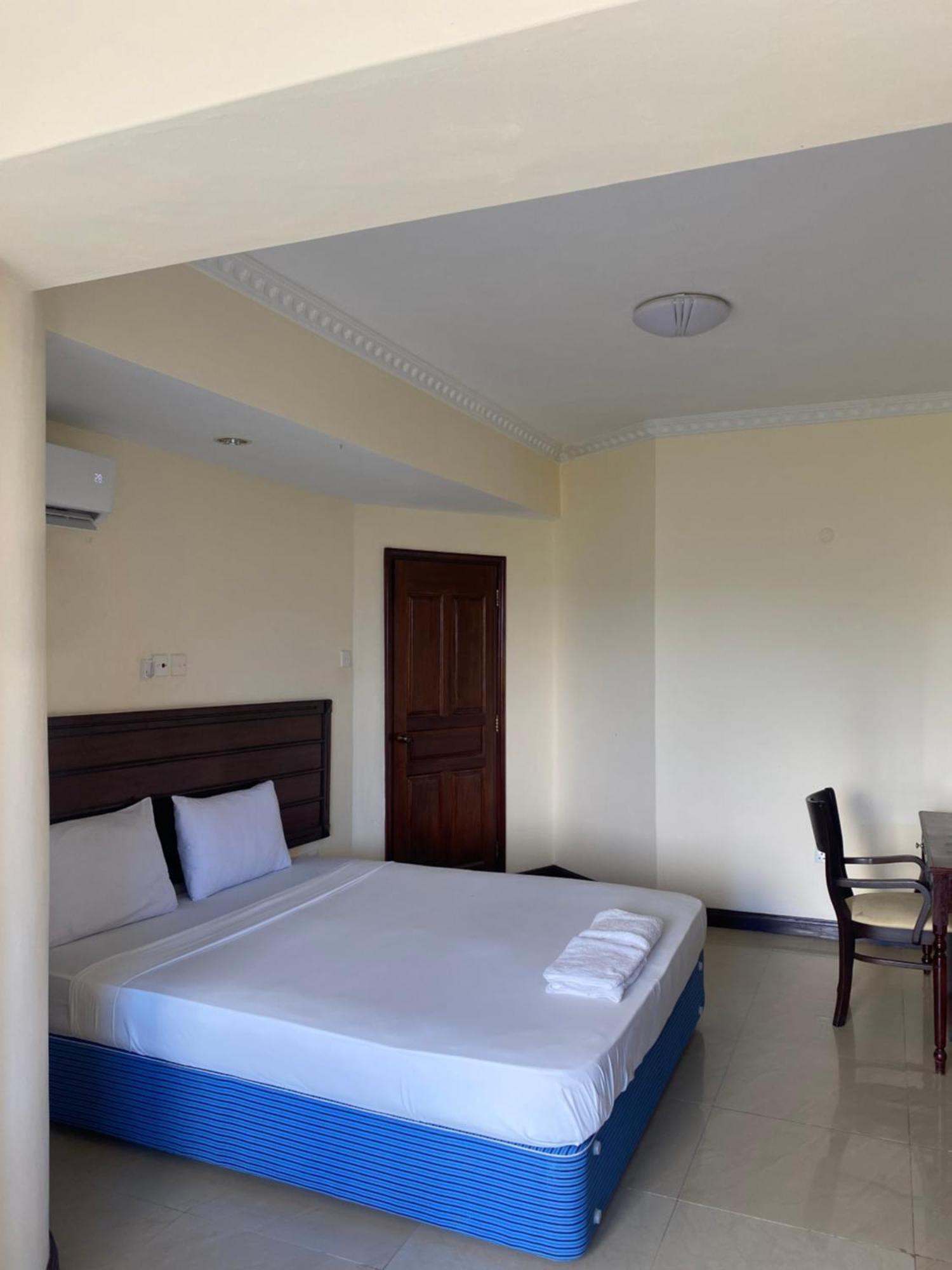 Ocean Blue Retreat-3 Minute Walk To Nyali Center And 3 Minute Walk To The Beach Mombasa Dış mekan fotoğraf