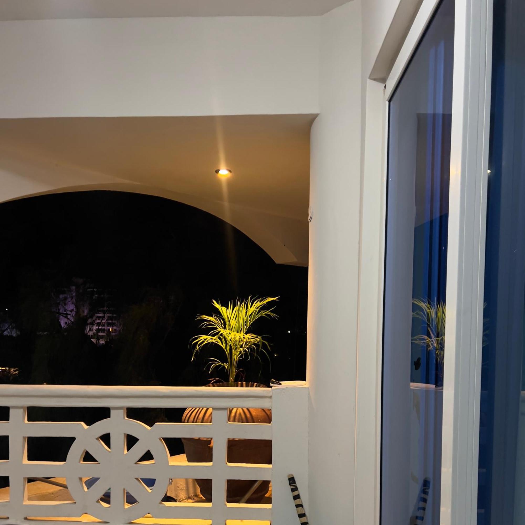 Ocean Blue Retreat-3 Minute Walk To Nyali Center And 3 Minute Walk To The Beach Mombasa Dış mekan fotoğraf